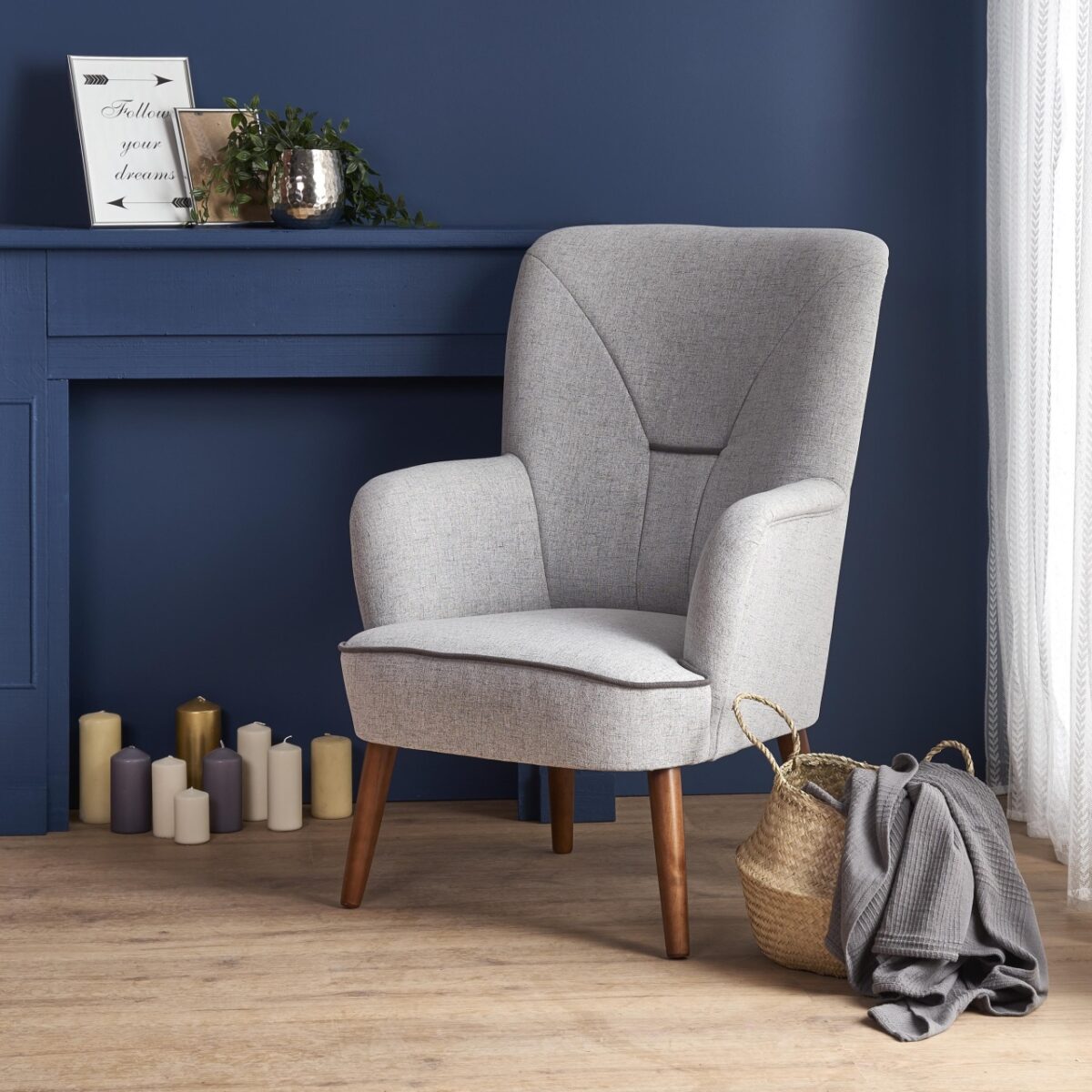 Poltrona imbottita Bishop in grigio - H 102 cm - immagine 9