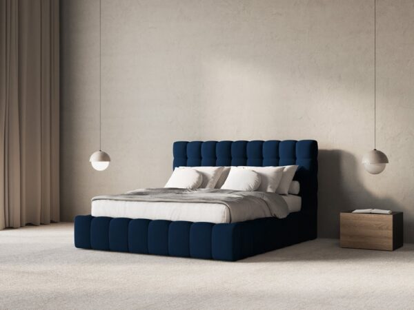 Letto matrimoniale Mamaia in velluto Bluvel con contenitore e testiera -  200x200 cm