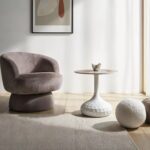 Poltrona Cosmic Raven in tessuto beige scuro Raven 30 con base girevole a 360° – 68x75x70 cm