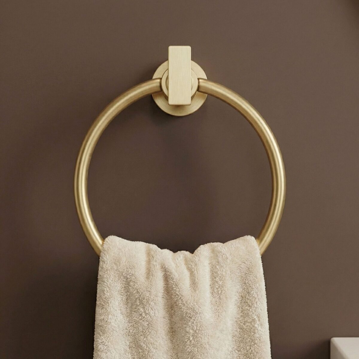 Porta asciugamani ad anello Rivo 81307 in oro spazzolato – 18x6,5x20 cm - immagine 5